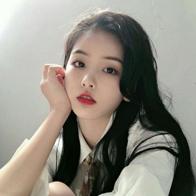 神谷熏（身份：神谷活心流代理师父、女主角） - 独家访谈节目在线观看 - 小程序追剧